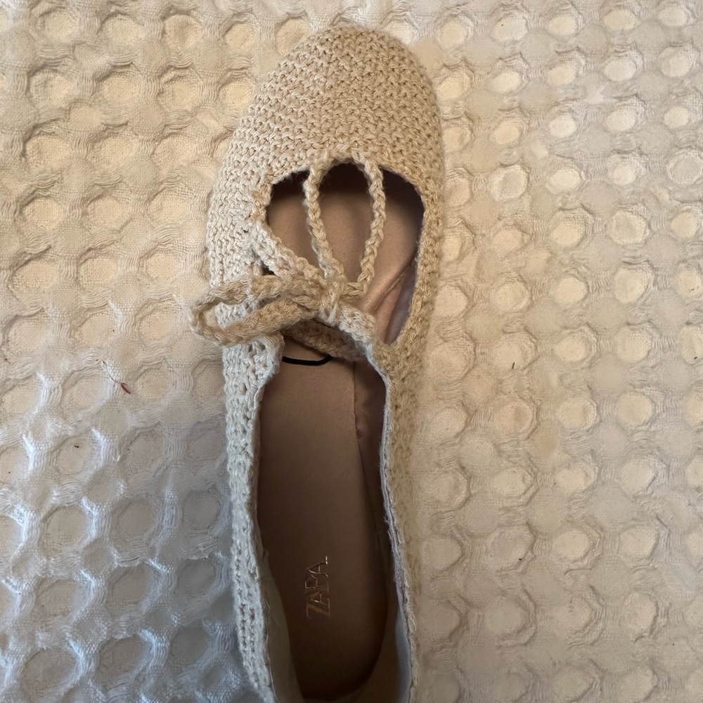 Zara Women's Tan Knit Espadrilles - Picture 6 of 7